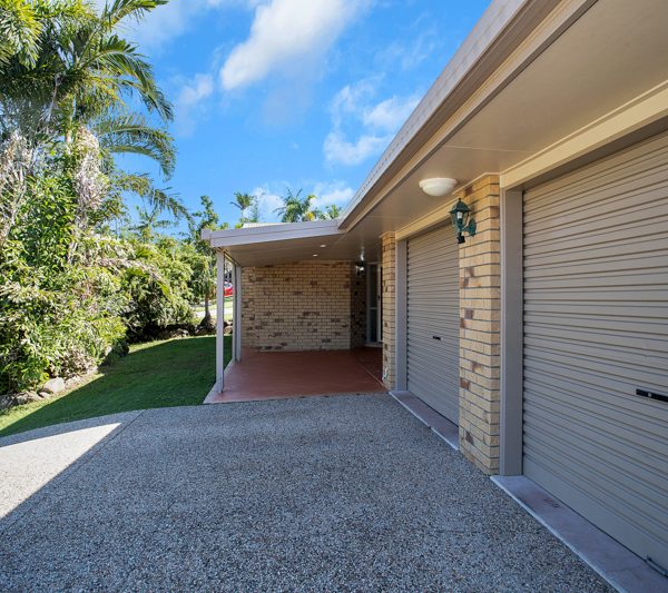 6 Ronnie Court, Rural View, QLD 4740 AUS