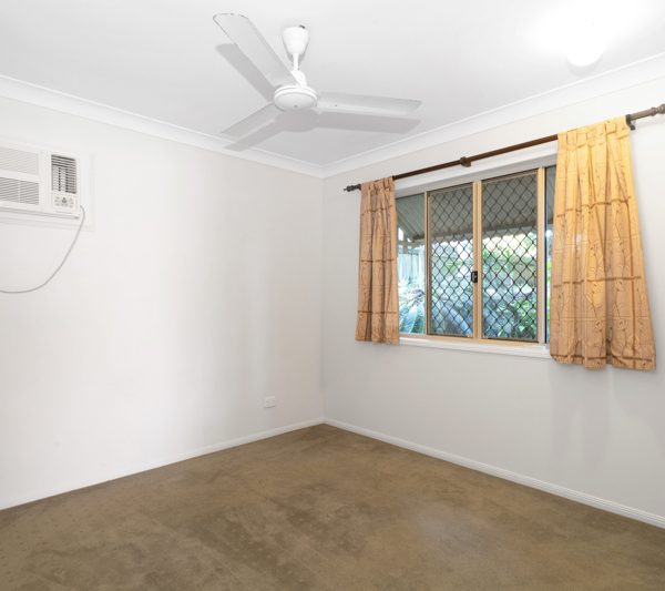 6 Ronnie Court, Rural View, QLD 4740 AUS