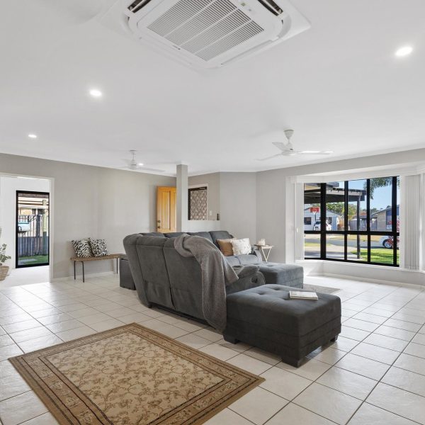 22 Stuart Hindle Drive, Mount Pleasant, QLD 4740 AUS