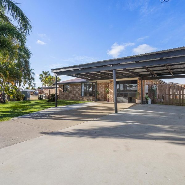 22 Stuart Hindle Drive, Mount Pleasant, QLD 4740 AUS