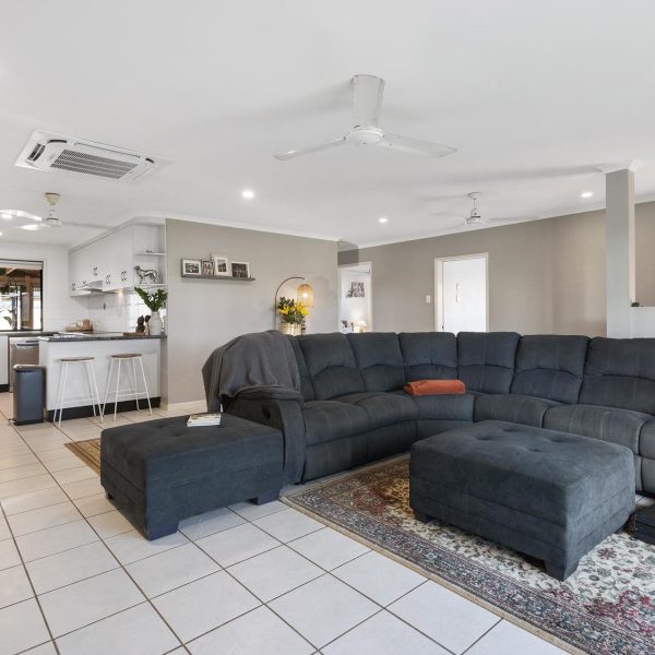 22 Stuart Hindle Drive, Mount Pleasant, QLD 4740 AUS