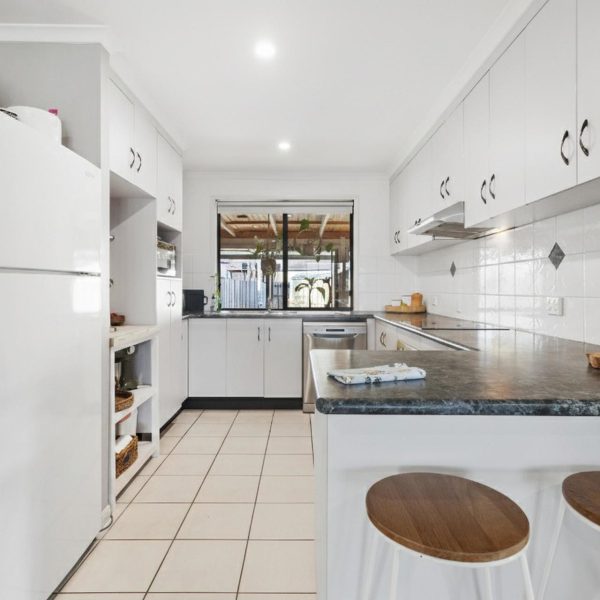 22 Stuart Hindle Drive, Mount Pleasant, QLD 4740 AUS