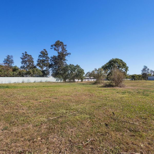 13 Collmans Road, Balberra, QLD 4740 AUS