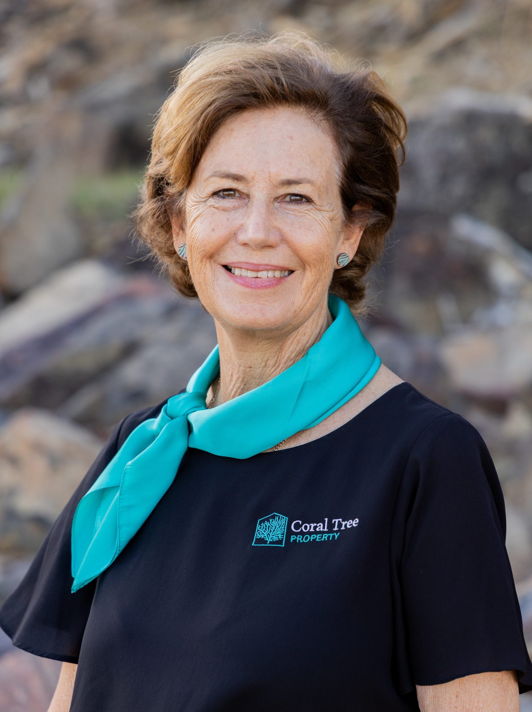 Coral-Tree-Property-Mackay-Real-Estate-Agents-Pam2