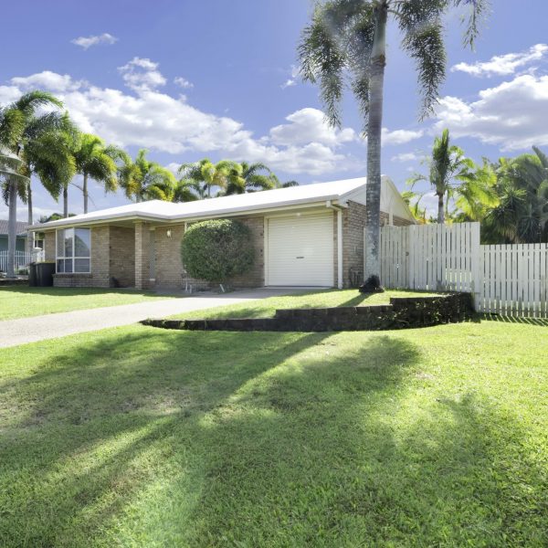 31 McCormack Avenue, Rural View, QLD 4740 AUS