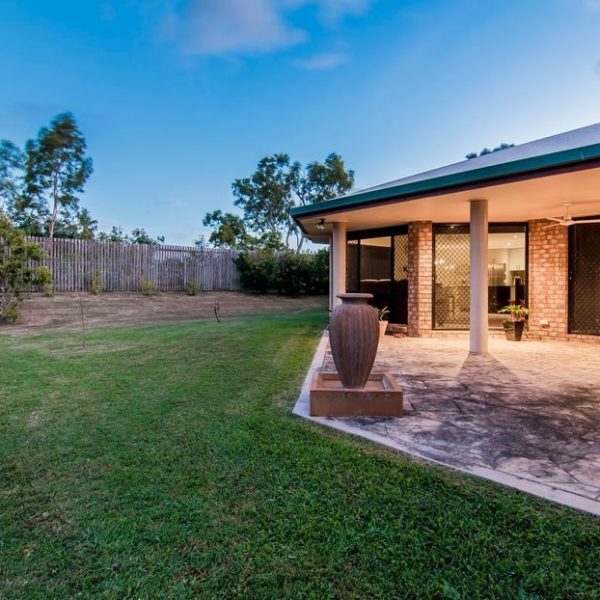 59 Victor Avenue, Glenella, QLD 4740 AUS