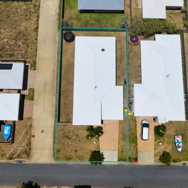 16 Tiller Street, Bucasia, QLD 4750 AUS