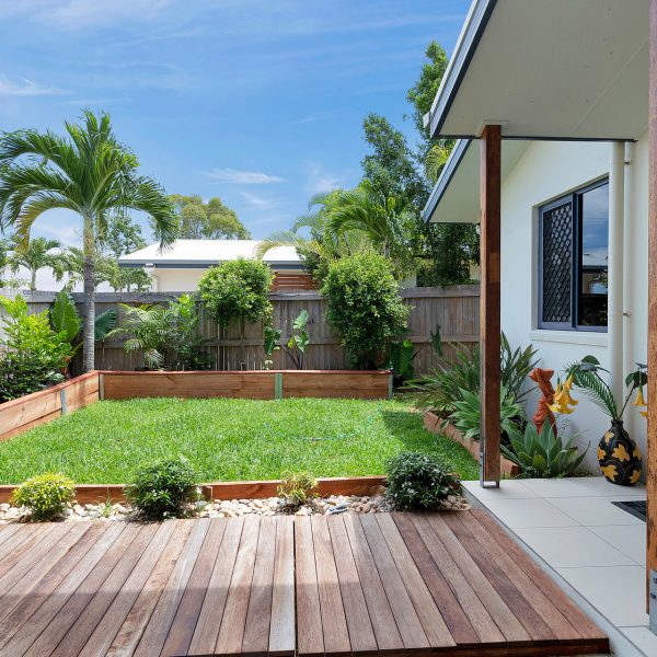 1/10 Coolum Court, Blacks Beach, QLD 4740 AUS