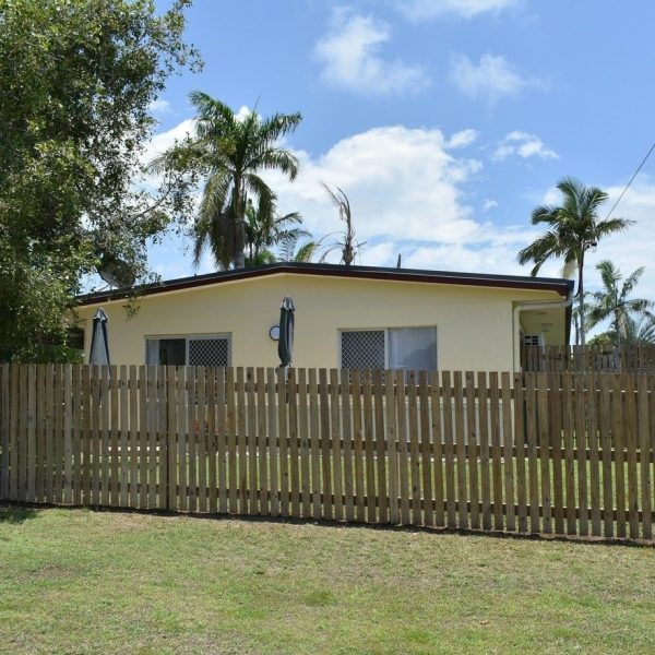 1/4 Dolby Court, North Mackay, QLD 4740 AUS