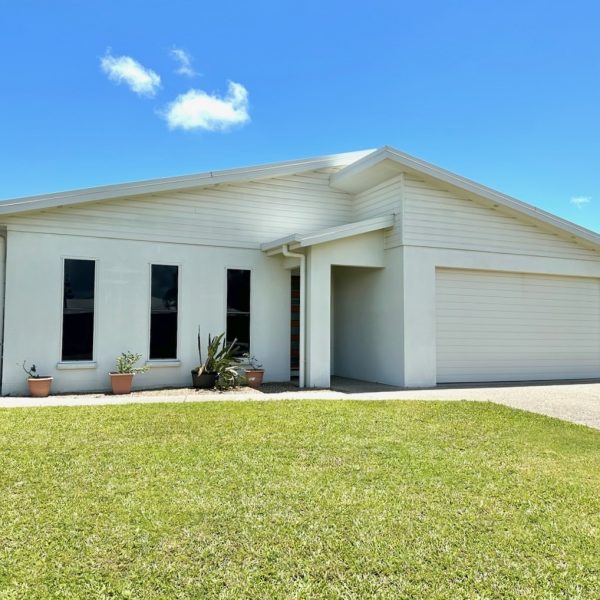 6 Vesta Lane, Ooralea, QLD 4740 AUS