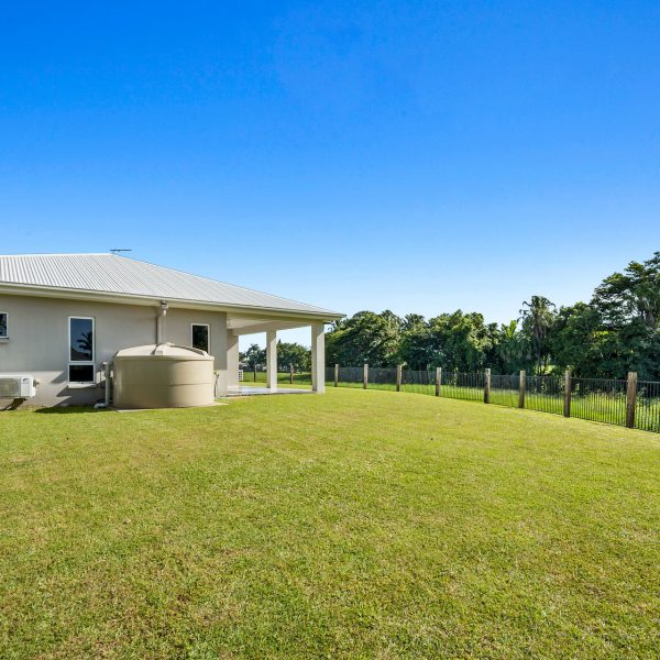 26 Burge Court, Glenella, QLD 4740 AUS