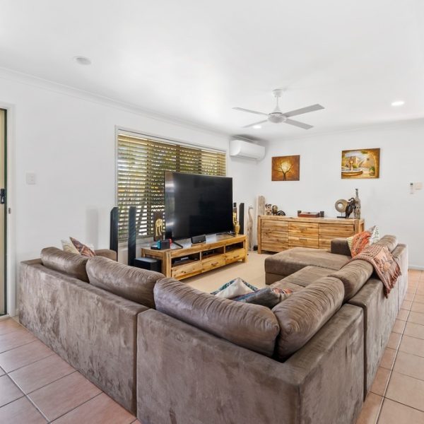 6 Seabreeze Court, Slade Point, QLD 4740 AUS