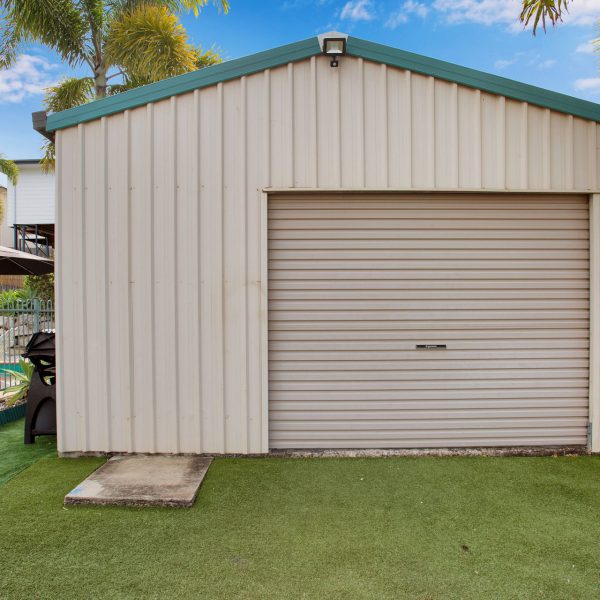 19 Barber Drive, Eimeo, QLD 4740 AUS