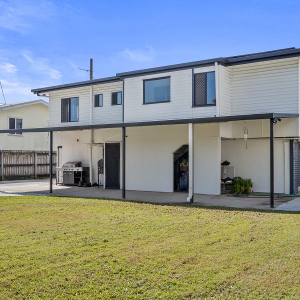 54 Webster Street, South Mackay, QLD 4740 AUS