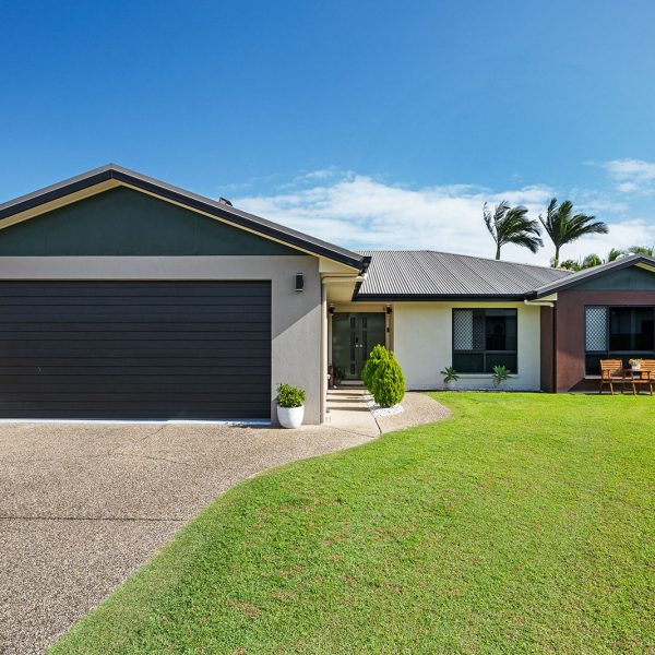 7 Mark Crescent, Glenella, QLD 4740 AUS