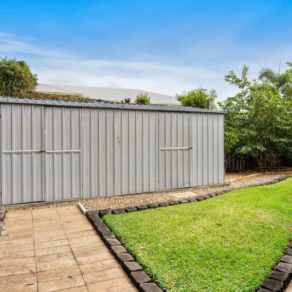 8 Harrier Street, Rural View, QLD 4740 AUS