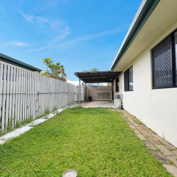 2/40 Beaconsfield Road, Beaconsfield, QLD 4740 AUS