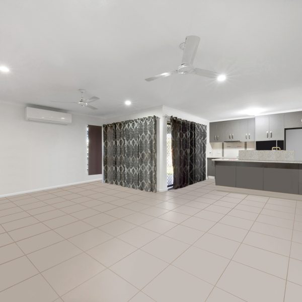 4 Lancaster Way, Ooralea, QLD 4740 AUS