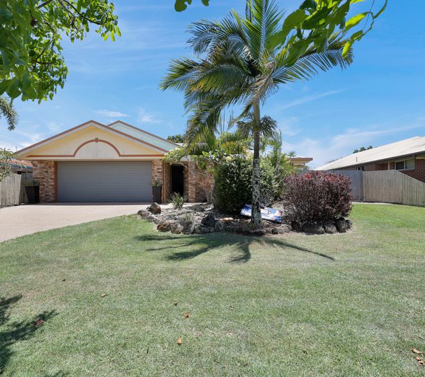 14 Marine Parade, Bucasia, QLD 4750 AUS