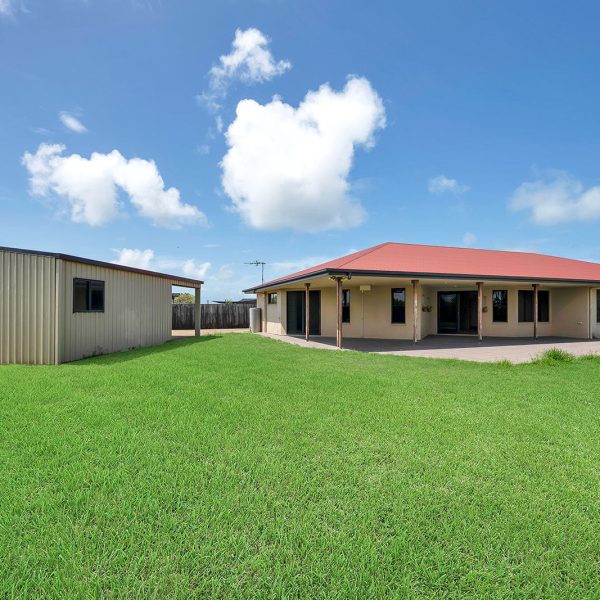 39 Companion Way, Bucasia, QLD 4750 AUS