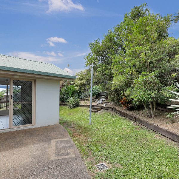 10 Carne Court, Eimeo, QLD 4740 AUS