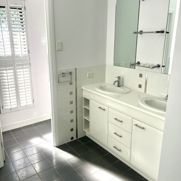 22 Culloden Place, Beaconsfield, QLD 4740 AUS