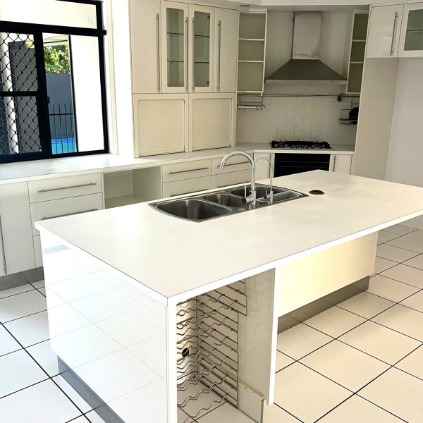 22 Culloden Place, Beaconsfield, QLD 4740 AUS