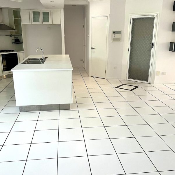 22 Culloden Place, Beaconsfield, QLD 4740 AUS