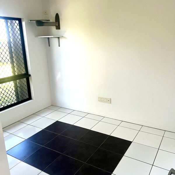 22 Culloden Place, Beaconsfield, QLD 4740 AUS