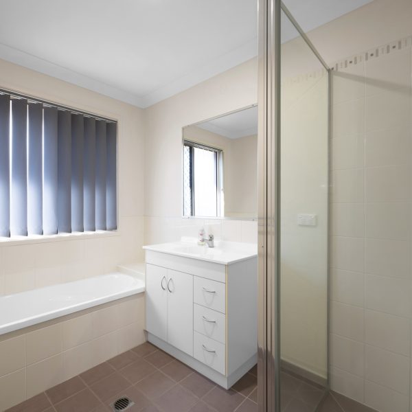 7 Archbold Court, Marian, QLD 4753 AUS
