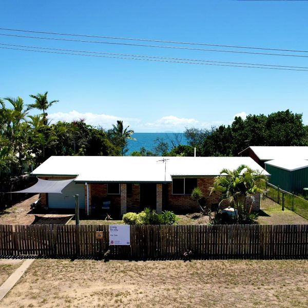 73 Rasmussen Avenue, Hay Point, QLD 4740 AUS