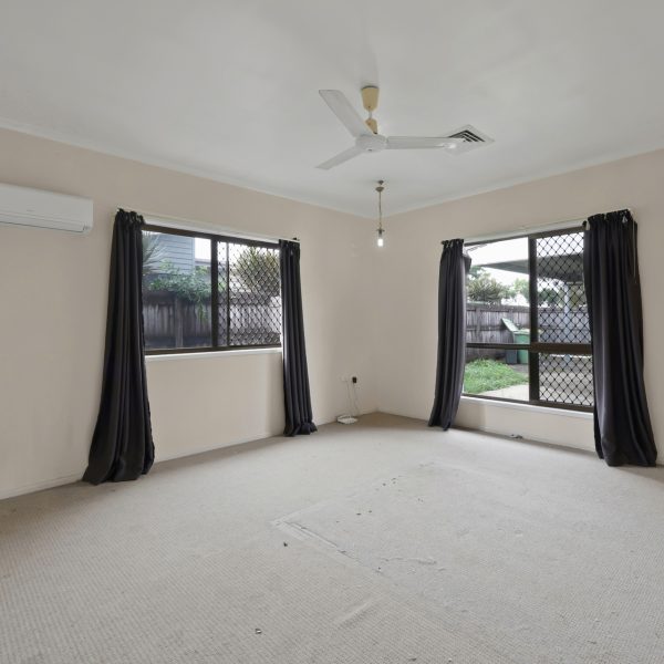 75 Pioneer Street, Glenella, QLD 4740 AUS