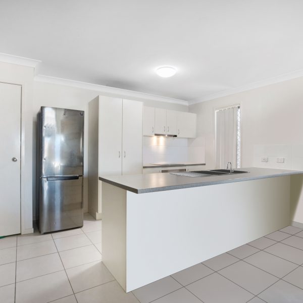 31 Trinity Parade, Blacks Beach, QLD 4740 AUS