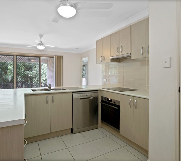 23 Village Circuit, Eimeo, QLD 4740 AUS