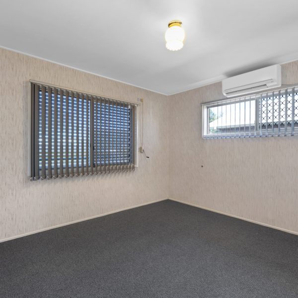 41 Barton Street, West Mackay, QLD 4740 AUS
