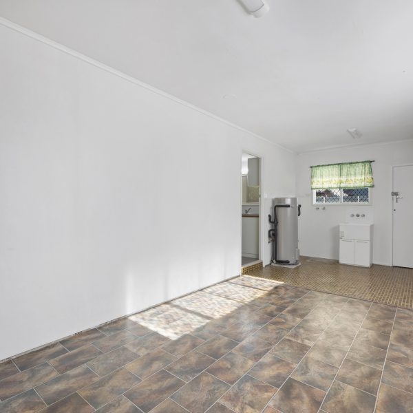 41 Barton Street, West Mackay, QLD 4740 AUS