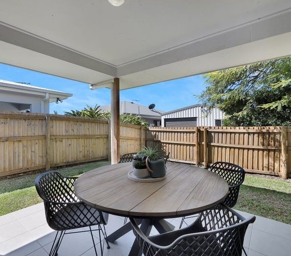 7 Antonia Court, Glenella, QLD 4740 AUS
