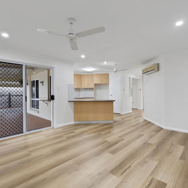 13 Marine Parade, Bucasia, QLD 4750 AUS
