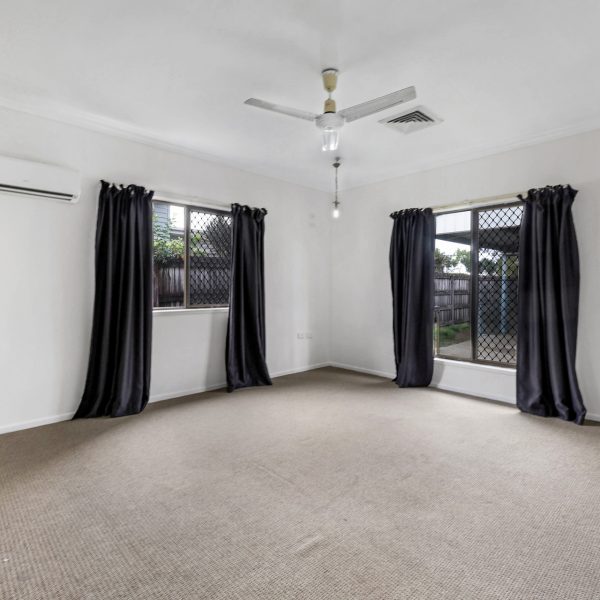 75 Pioneer Street, Glenella, QLD 4740 AUS