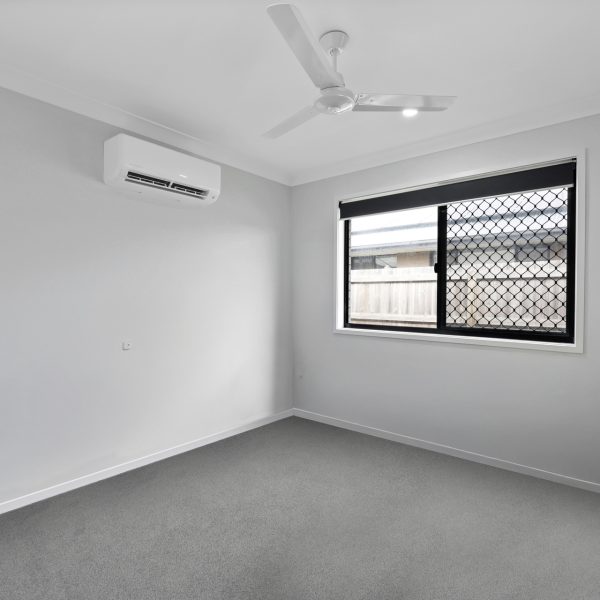 5 Devereux Street, Rural View, QLD 4740 AUS