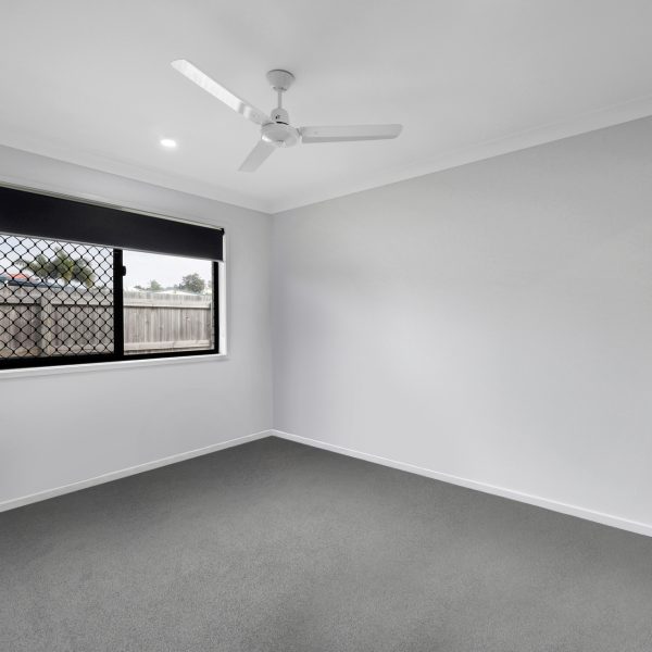 5 Devereux Street, Rural View, QLD 4740 AUS