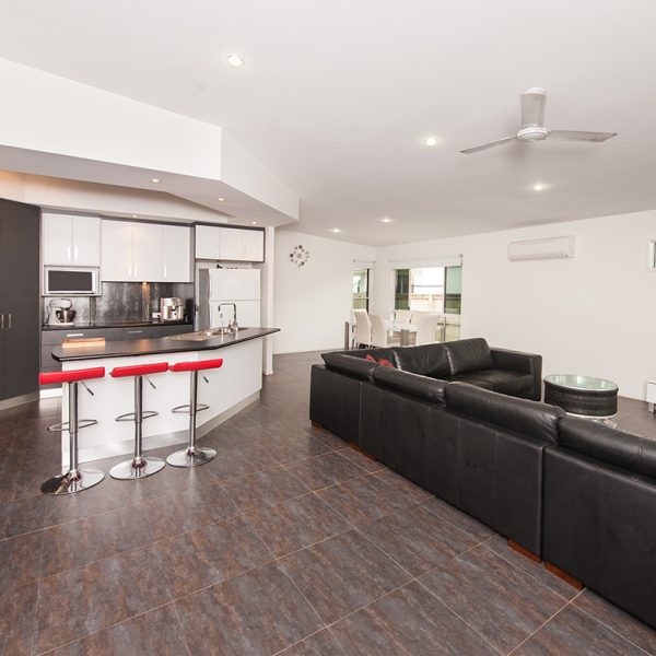 6 Vesta Lane, Ooralea, QLD 4740 AUS
