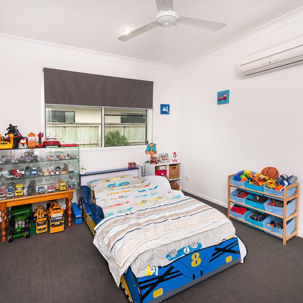 6 Vesta Lane, Ooralea, QLD 4740 AUS