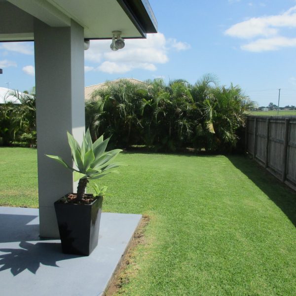 2 Raylene Street, Mount Pleasant, QLD 4740 AUS