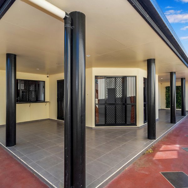 61 Victor Avenue, Glenella, QLD 4740 AUS