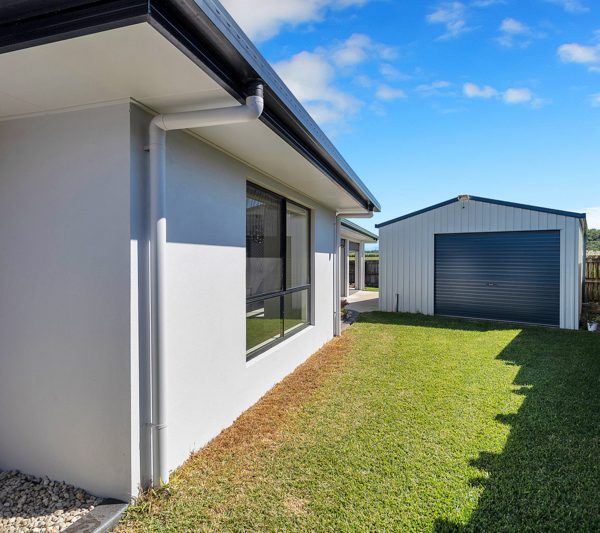 35 Gingham Street, Glenella, QLD 4740 AUS