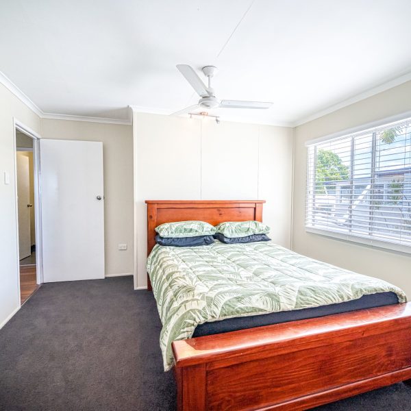 15 Cahill Crescent, Rural View, QLD 4740 AUS