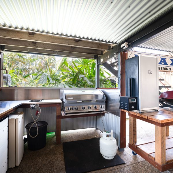15 Cahill Crescent, Rural View, QLD 4740 AUS