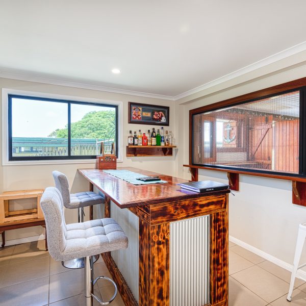 15 Cahill Crescent, Rural View, QLD 4740 AUS