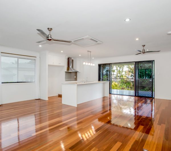 10 King Street, North Mackay, QLD 4740 AUS